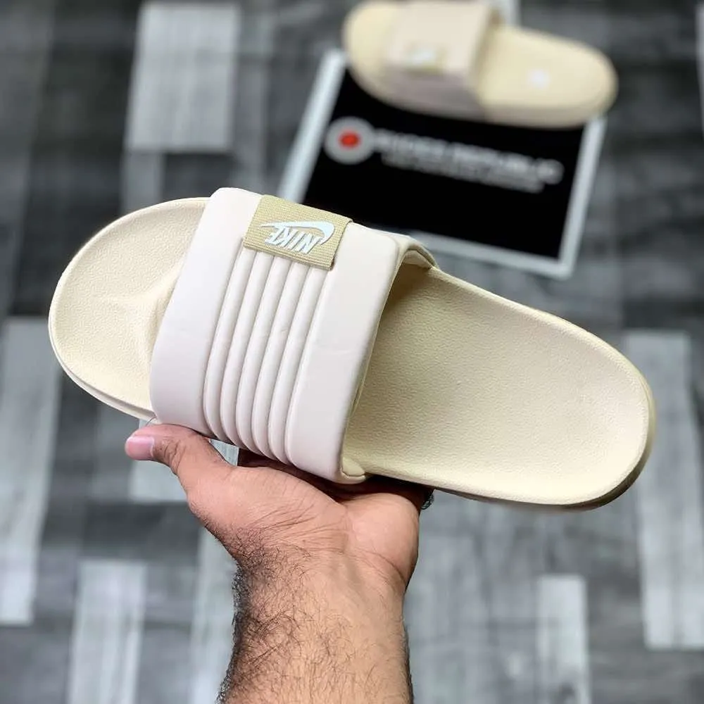 NK off-courtt adjust slide (Off-White)